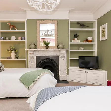 Harford House *